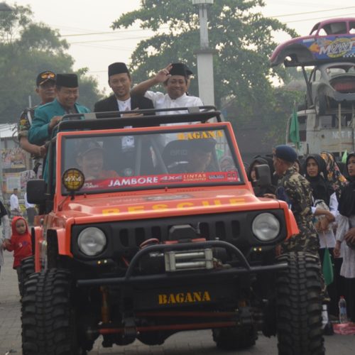 Gus Hilmy dalam apel akbar nu sewon