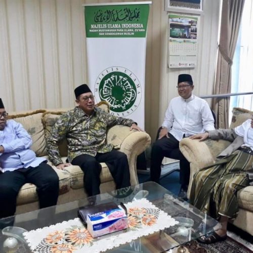 kiai ma'ruf amin dan menteri agama