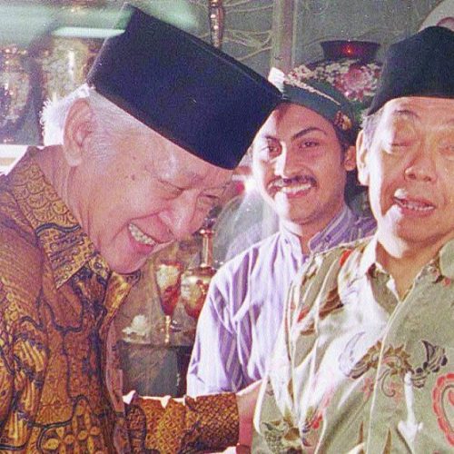 Gus Dur dan Shalat Tarawih NU Baru