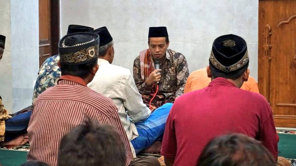 kiai umaruddin masdar