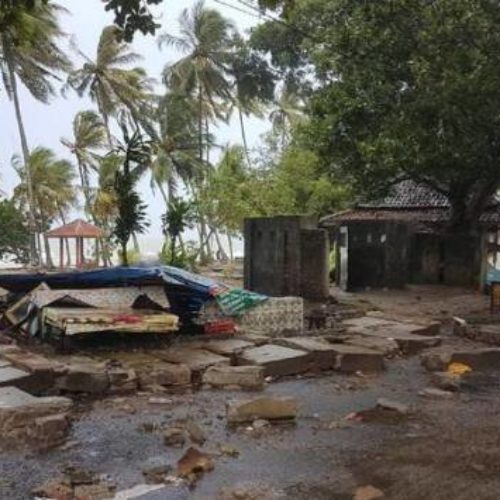 tsunami banten