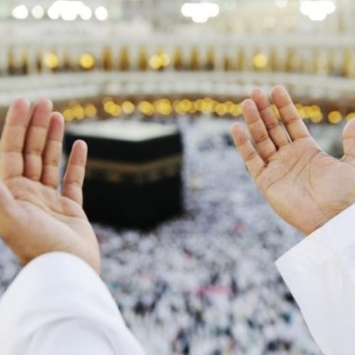 Mengenang Kisah Air Mata di Sudut Ka'bah