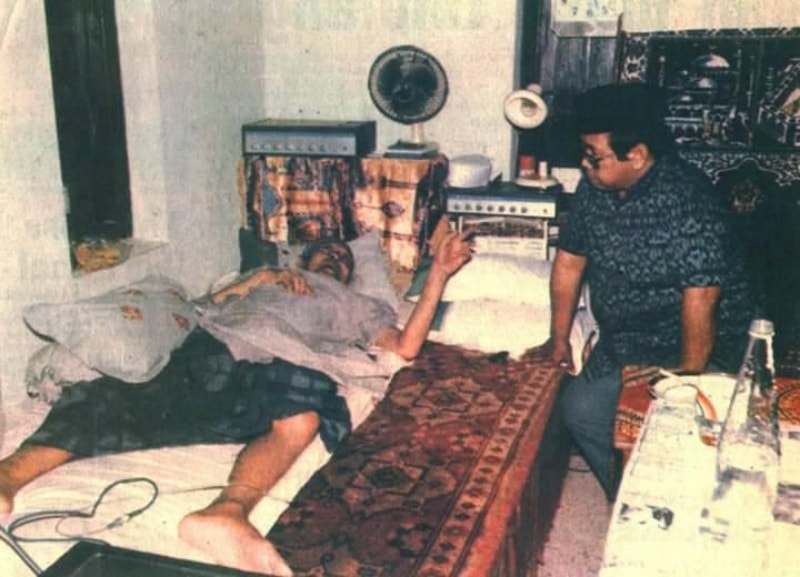 gus dur bersama kiai ali maksum