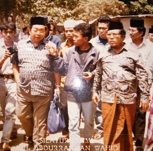 gus dur bersama kiai mudjab