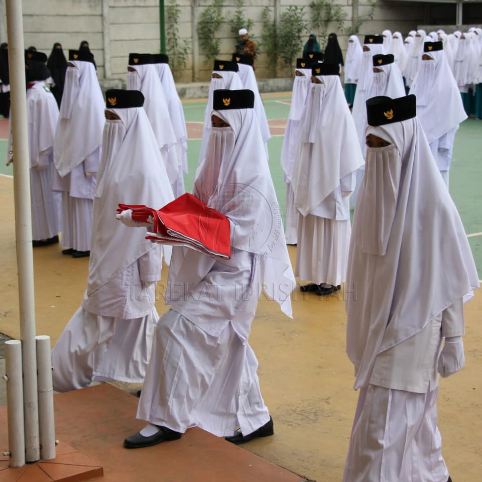 Pesantren Idrisiyah Cadar