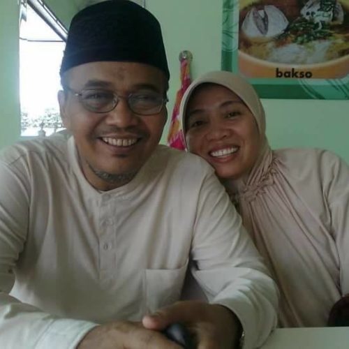 kh muhadi zainuddin