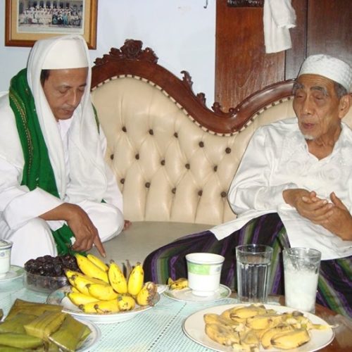 mbah moen dan habib lutfi