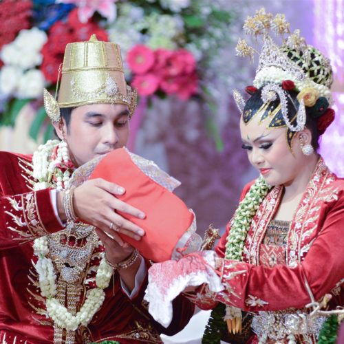 Orang Jawa Mantu Orang Jawa Mantu