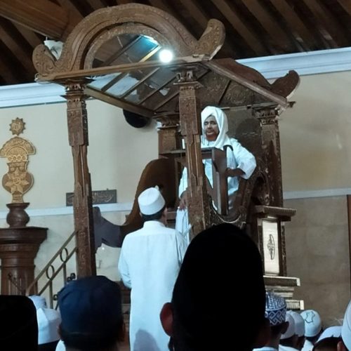 Dengar Khutbah Habib Umar, Jama'ah Menangis Tersendu