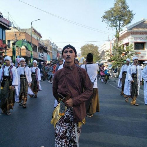 Soal Grebeg Santri 2019, KH. Habib Syakur Dakwah Itu Harus Membumi