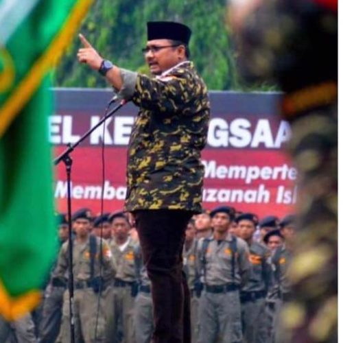 Gus Yaqut, Cucu Penulis Kitab Fenomenal Tafsir Al-Ibriz KH. Bisri Mustofa Gus Yaqut, Cucu Penulis Kitab Fenomenal Tafsir Al-Ibriz KH. Bisri Mustofa