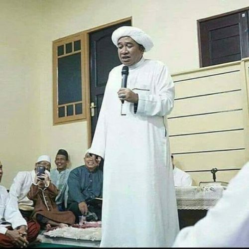 Bagi yang Ingin Nikah, Simak Nasehat Abah Guru Zuhdi Banjar Bagi yang Ingin Nikah, Simak Nasehat Abah Guru Zuhdi Banjar