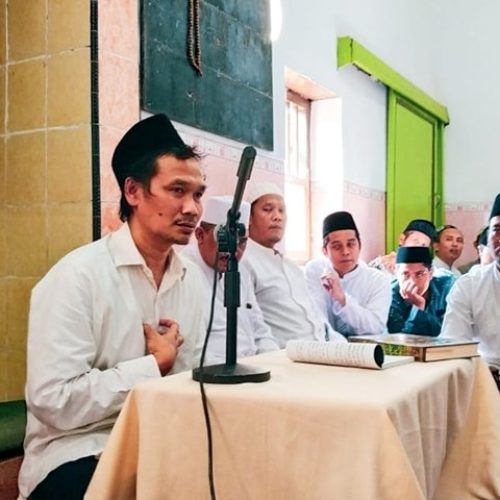 Rahasia Kisah Gus Baha Tolak Uang Milyaran untuk Bangun Pesantren