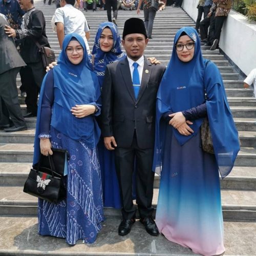 lora fadil Lora Fadil dan Perkembangan Hukum Keluarga