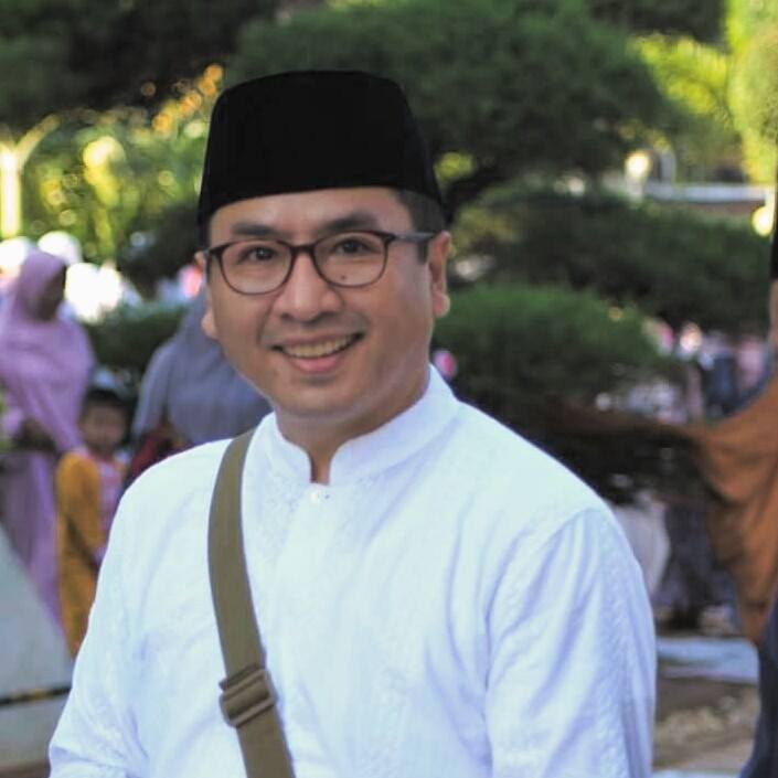 Dosen UGM