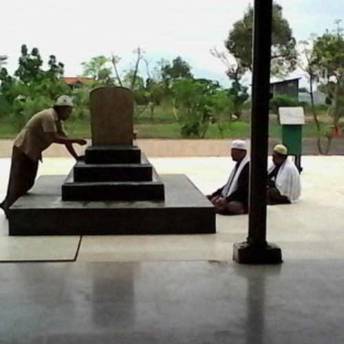 berkah doa di makam habib keling