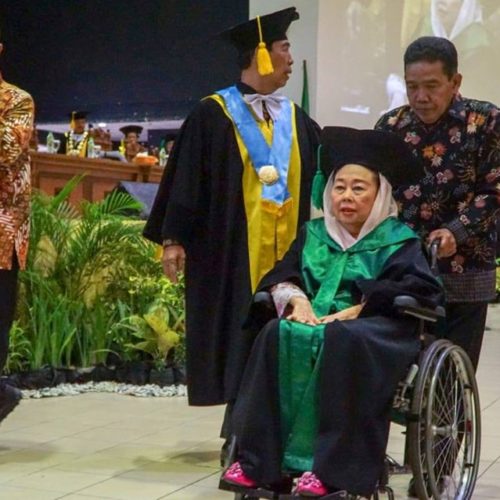 Ibu Nyai Sinta Nuriyah Wahid dapat gelar doktor