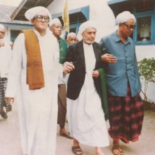 Guru Sekumpul dan Kisah Wali Allah yang Menyamar di Perjudian