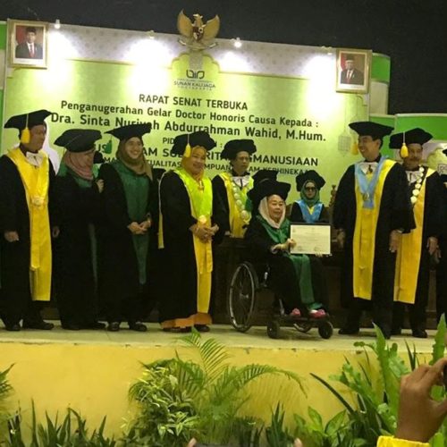 doktor ibu sinta wahid