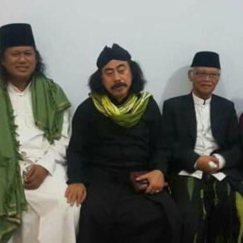 gus muwafiq dan kh syarif rahmat