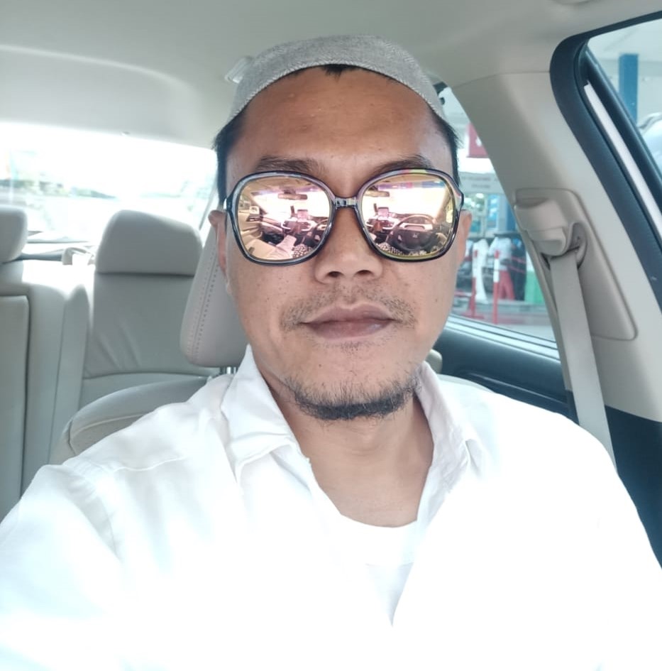 Edi AH. Iyubenu