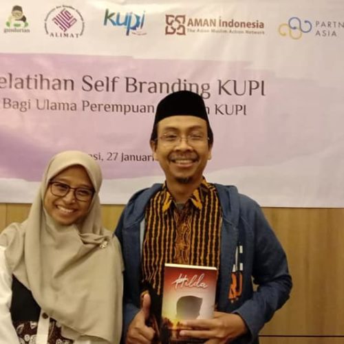 Kiai Faqih dan Muyassaroh Hafidzoh
