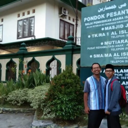 100 Tahun Kiai Idris Jamsaren dan Kisah Sumur yang Tak Surut