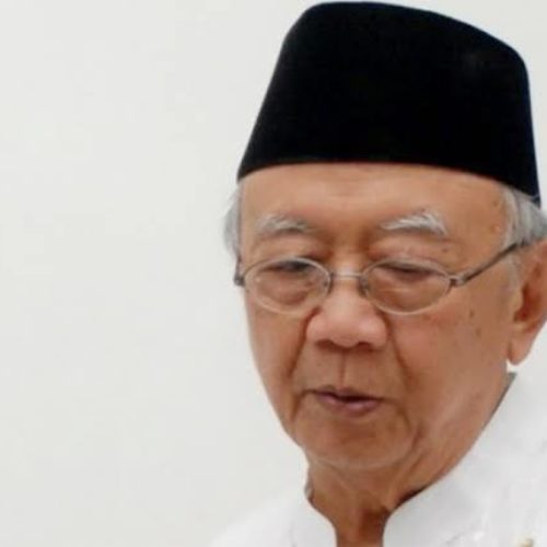 gu sholah tebuireng jombang