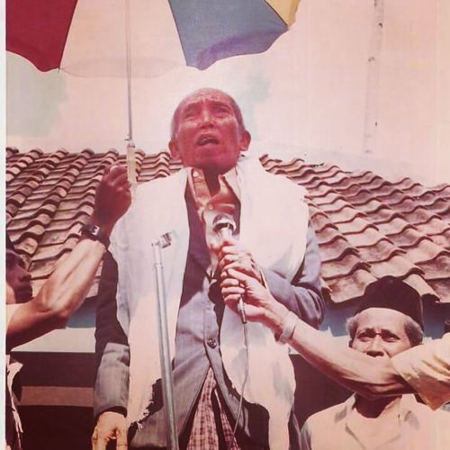 kh mahrus aly lirboyo Cara Tawasul Kiai Mahrus Aly di Makam Para Wali