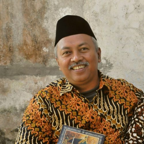 Mas Haitamy, Desainer Cover Andalan untuk Buku Keislaman Mas Haitamy, Desainer Cover Andalan untuk Buku Keislaman