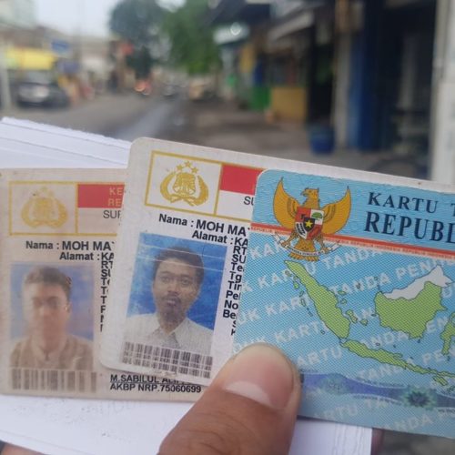 Humor Polisi dan Kisah 2 Tahun tanpa SIM Humor Polisi dan Kisah 2 Tahun tanpa SIM