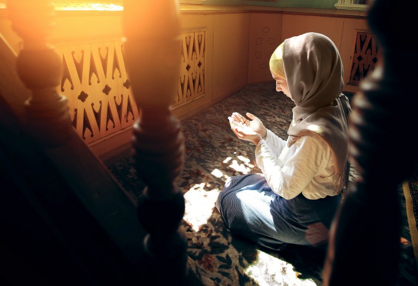 Ini Rahasia dan Hakekat Ibadah Sayyidah Rabi'ah Adawiyah