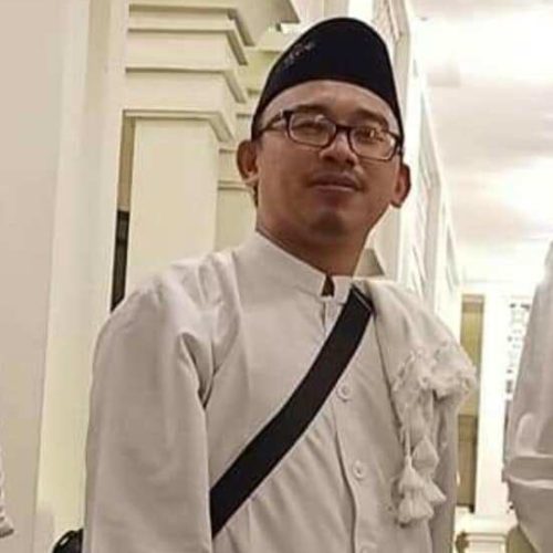 Ketika Keranda Melaju Cepat Antarkan Jenazah Gus Umar Mangkuyudan