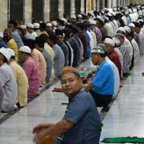 Niat Sholat Tarawih dan Tata Cara Mengerjakannya