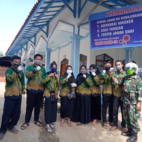 Pelajar NU Gembong Pati Bagikan 1000 Masker Ditiga Titik