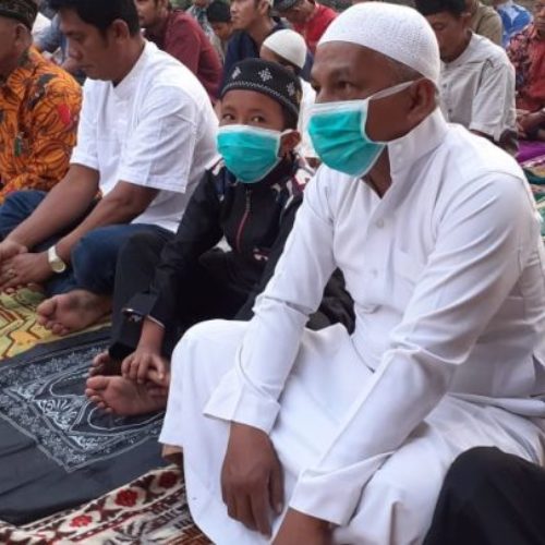 Bolehkah Sholat Iedul Fitri di Rumah Saja? Ini Jawaban Imam Syafi'i! Bolehkah Sholat Iedul Fitri di Rumah Saja? Ini Jawaban Imam Syafi'i!