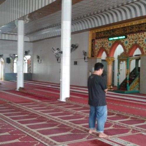Ini Dasar Hukum Bolehnya Meninggalkan Sholat Jum'at
