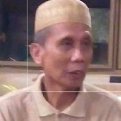 Pengasuh Pesantren Darul Ulum Jombang KH Mahfudz Harim Wafat