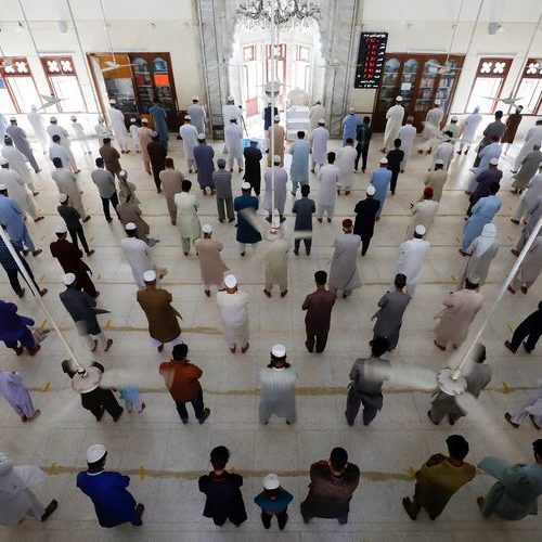 Meluruskan Kontradiksi Masjid Vs Pasar di Musim Covid-19