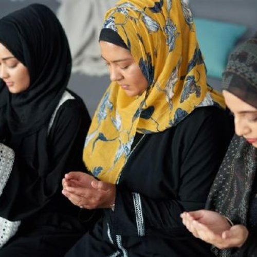 Perbedaan Antara Niat Puasa Fardhu dan Niat Puasa Sunnah