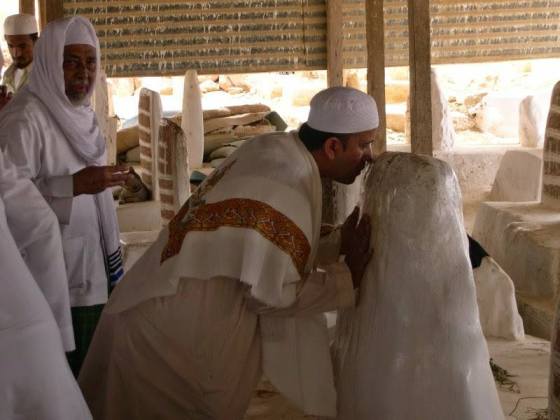 Nabi Khidir dan Karomah Sayyid Faqih Muqaddam Tarim yang Menggetarkan