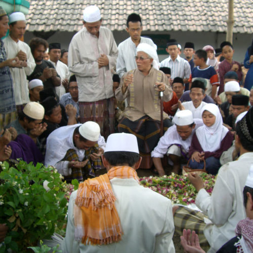 Tiga Kiai Masduqi dan Ijazah Doa Dari Kiai Wahab Chasbullah