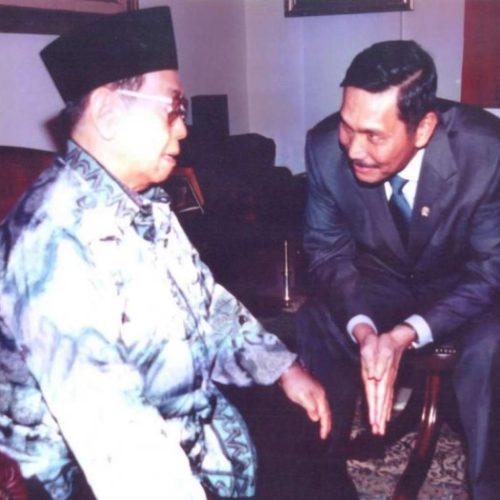 Gus Dur Pak Luhut dan Rahasia Nama Orang Korea