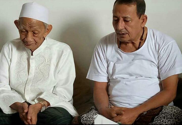 Kiai Sholeh Qosim Sidoarjo Ungkap Rahasia Para Habaib
