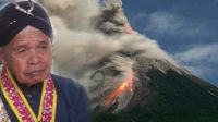 Kidung Kacer Mbah Marijan Jinakkan Gunung Merapi