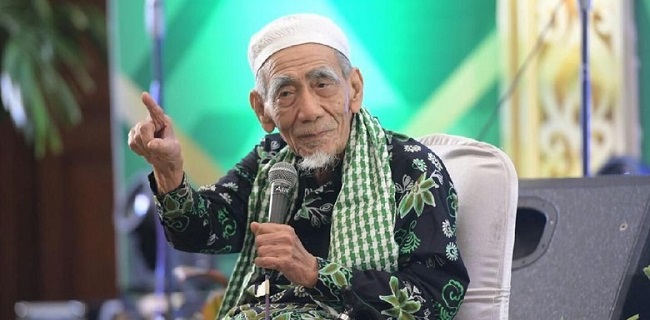 Doa Dari Mbah Maimoen Zubair Agar Hati Terbuka Menerima Ilmu