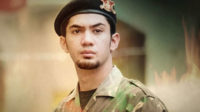 Kisah Kesaksian Reza Rahadian Pilih Memeluk Agama Islam