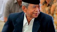 Pelajaran Mengesankan Kiai Warson Munawwir Saat di Pesawat Tua