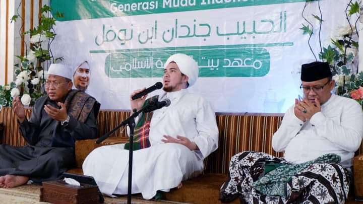 Habib Jindan bin Novel: Semangat Hijrah Nabi untuk Menghidupkan Kemerdekaan Indonesia