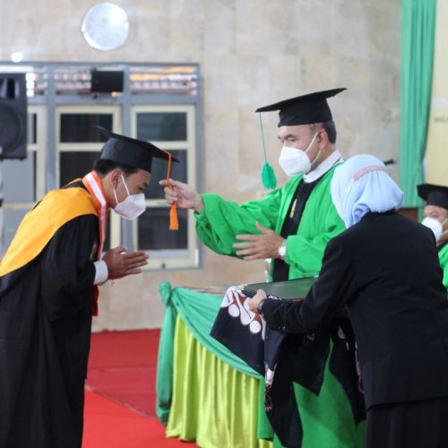 91 Wisudawan STAI Sunan Pandanaran Ada 6 yang Khatam Qur’an 30 Juz